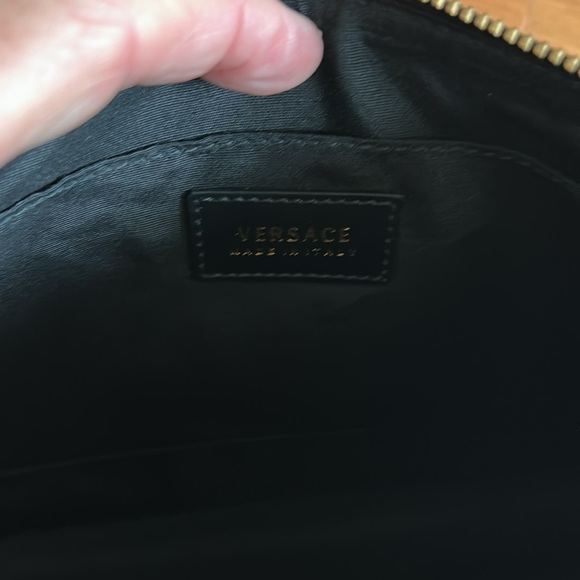 Versace-NWT Black Multicolor Heart print Medusa clutch/crossbody - Picture 8 of 9
